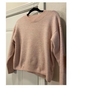 🌿 H&M Pink Sweater🌿